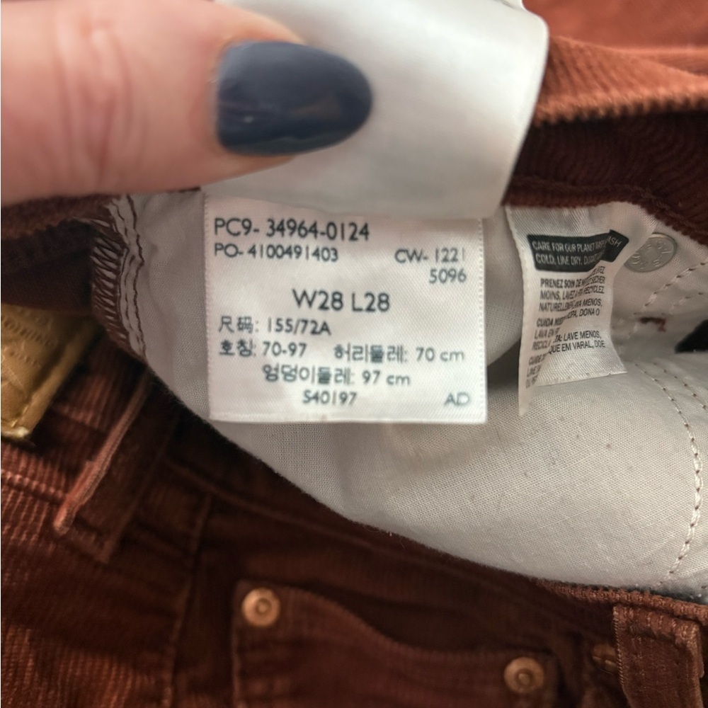 Levi's Wedgie Straight Corduroy Jeans 28 Rust Brown Ankle Crop High Rise - Picture 6 of 7